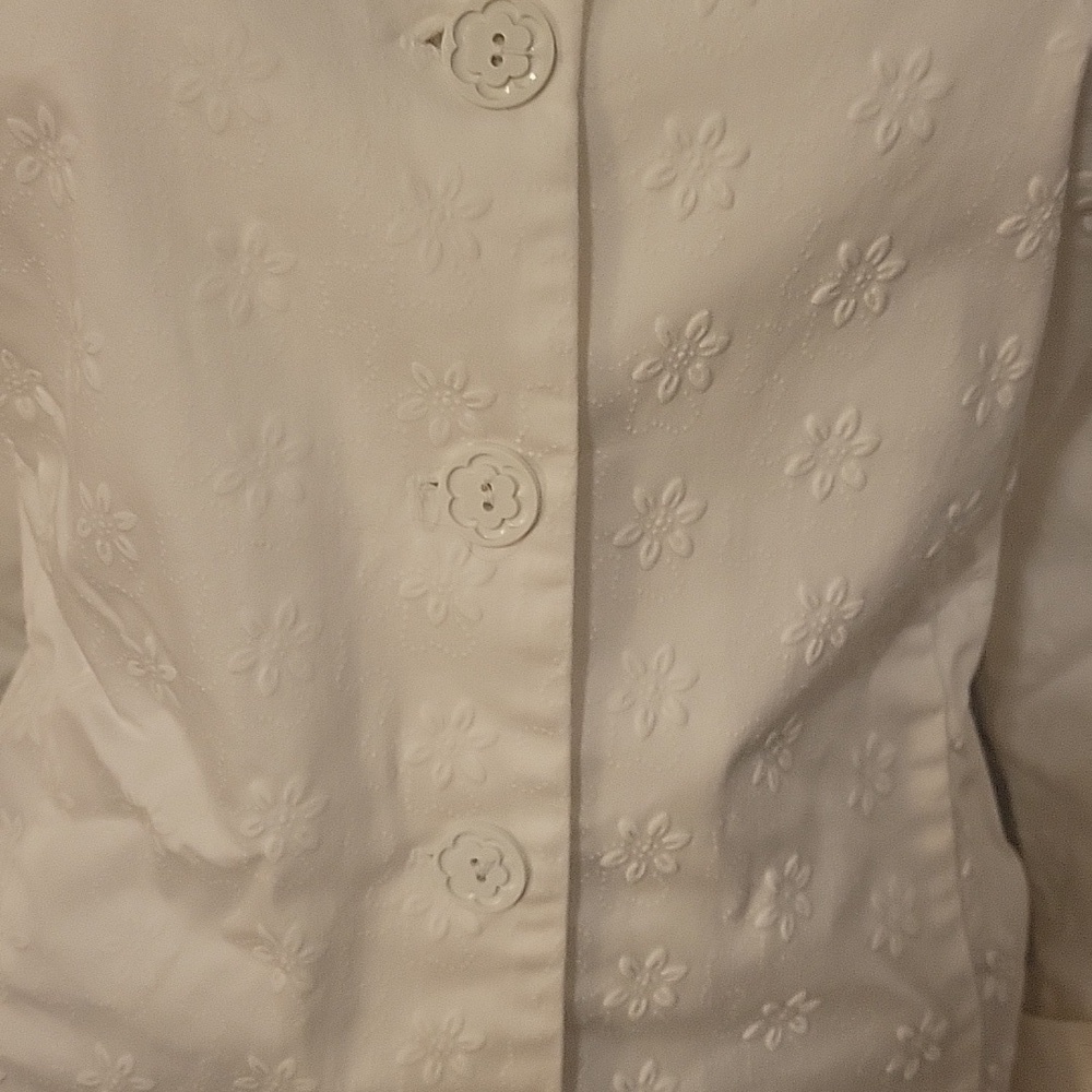 π
ΊDRESSBARN 1980s White Floral Textured Coquette Blazer Shacket - Picture 4 of 10